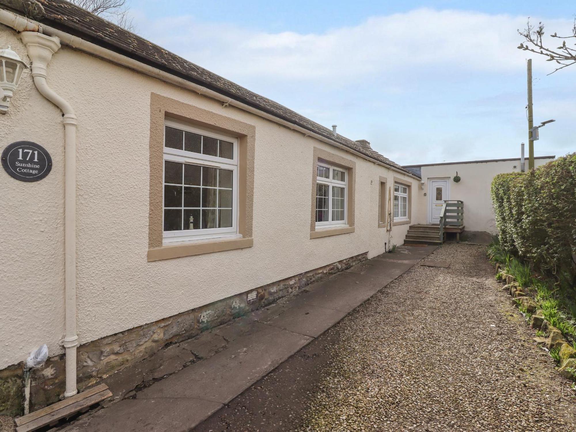 Sunshine Holiday home